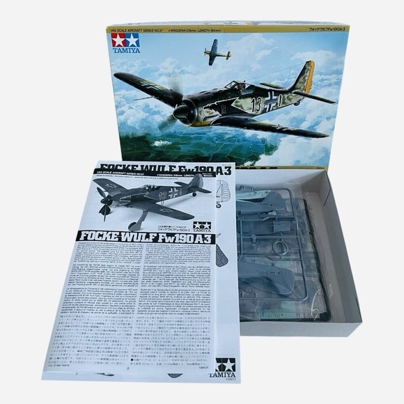 Tamiya 1/48 Scale Focke-Wulf Fw190 A-3 Plastic Model Airplane Kit NIB - Picture 2 of 2